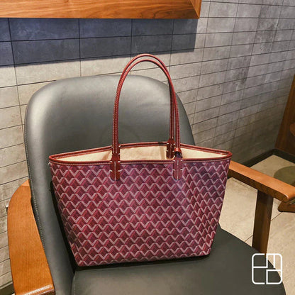 Croyard Handbag – Stylish & Spacious
